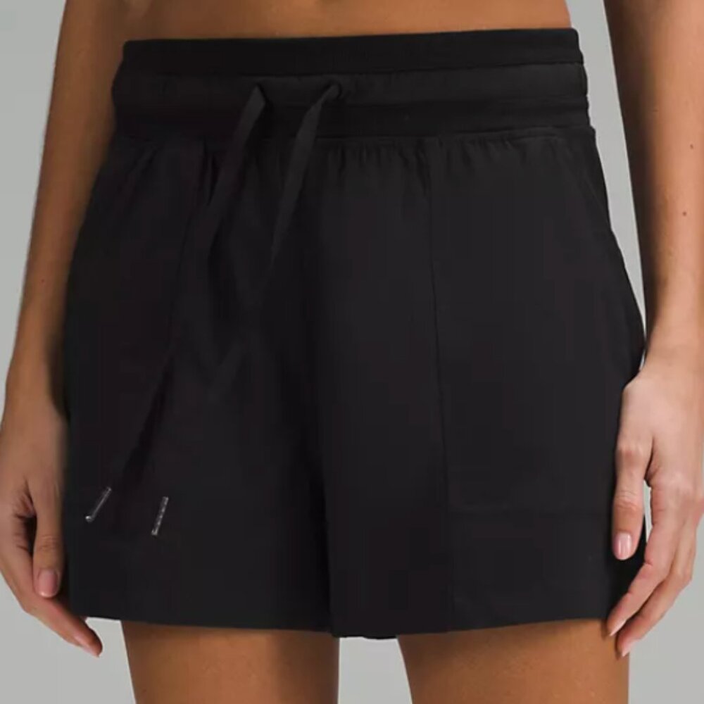 Lululemon Dance Studio High-Rise Short 3.5" Size 4
